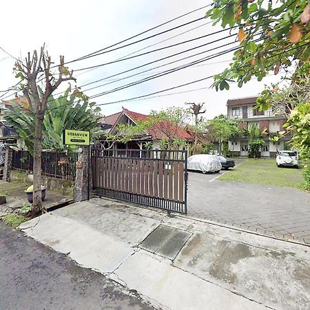 Urbanview Hotel Wayan Mansion Dempasar Exterior foto